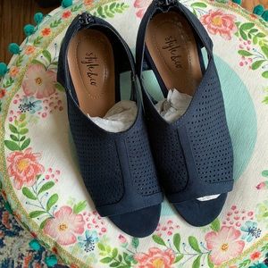Style & Co perforated peep toe sandal